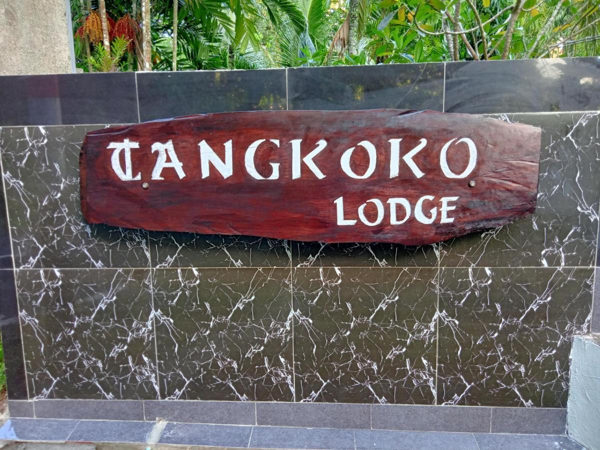 Tangkoko Lodge Bitung Exteriör bild